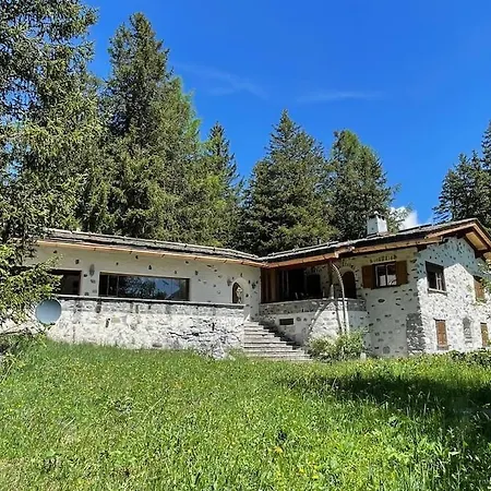 Villa In&out, Lenzerheide Freistehendes Chalet, Urchig, Gross Valbella