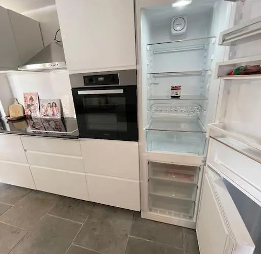 In&out, Lenzerheide Freistehendes Chalet, Urchig, Gross *