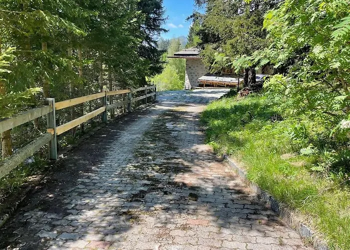 Villa In&out, Lenzerheide Freistehendes Chalet, Urchig, Gross Valbella