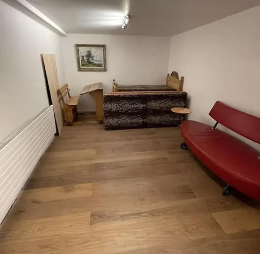 In&out, Lenzerheide Freistehendes Chalet, Urchig, Gross *