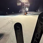 In&out, Lenzerheide Freistehendes Chalet, Urchig, Gross *