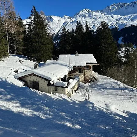 Villa In&out, Lenzerheide Freistehendes Chalet, Urchig, Gross *