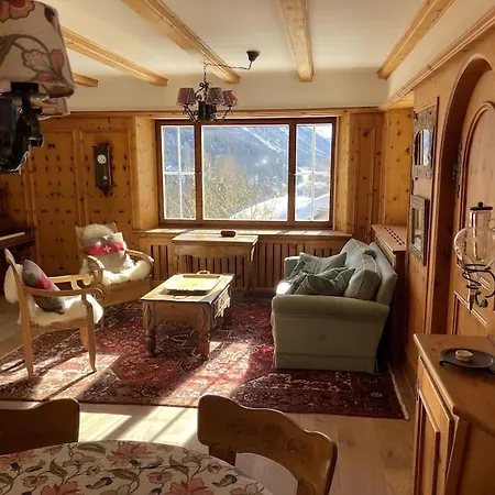 Villa In&out, Lenzerheide Freistehendes Chalet, Urchig, Gross *