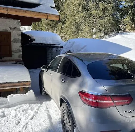 Villa In&out, Lenzerheide Freistehendes Chalet, Urchig, Gross